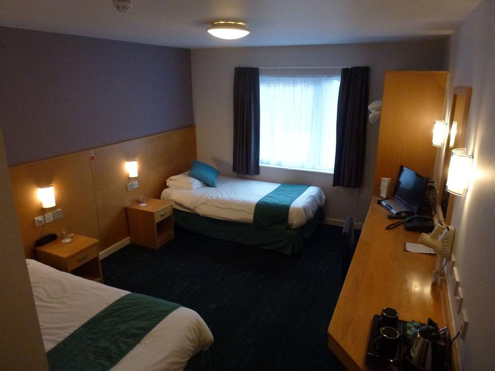 The Olympic Lodge Aylesbury  Ngoại thất bức ảnh