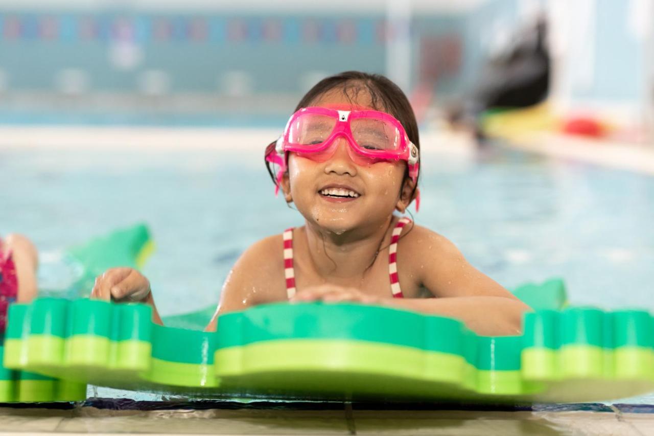 The Olympic Lodge Aylesbury  Ngoại thất bức ảnh